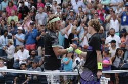 雷速体育比分官网-日本网球队逆转英国网球队，西西帕斯送出助攻的简单介绍