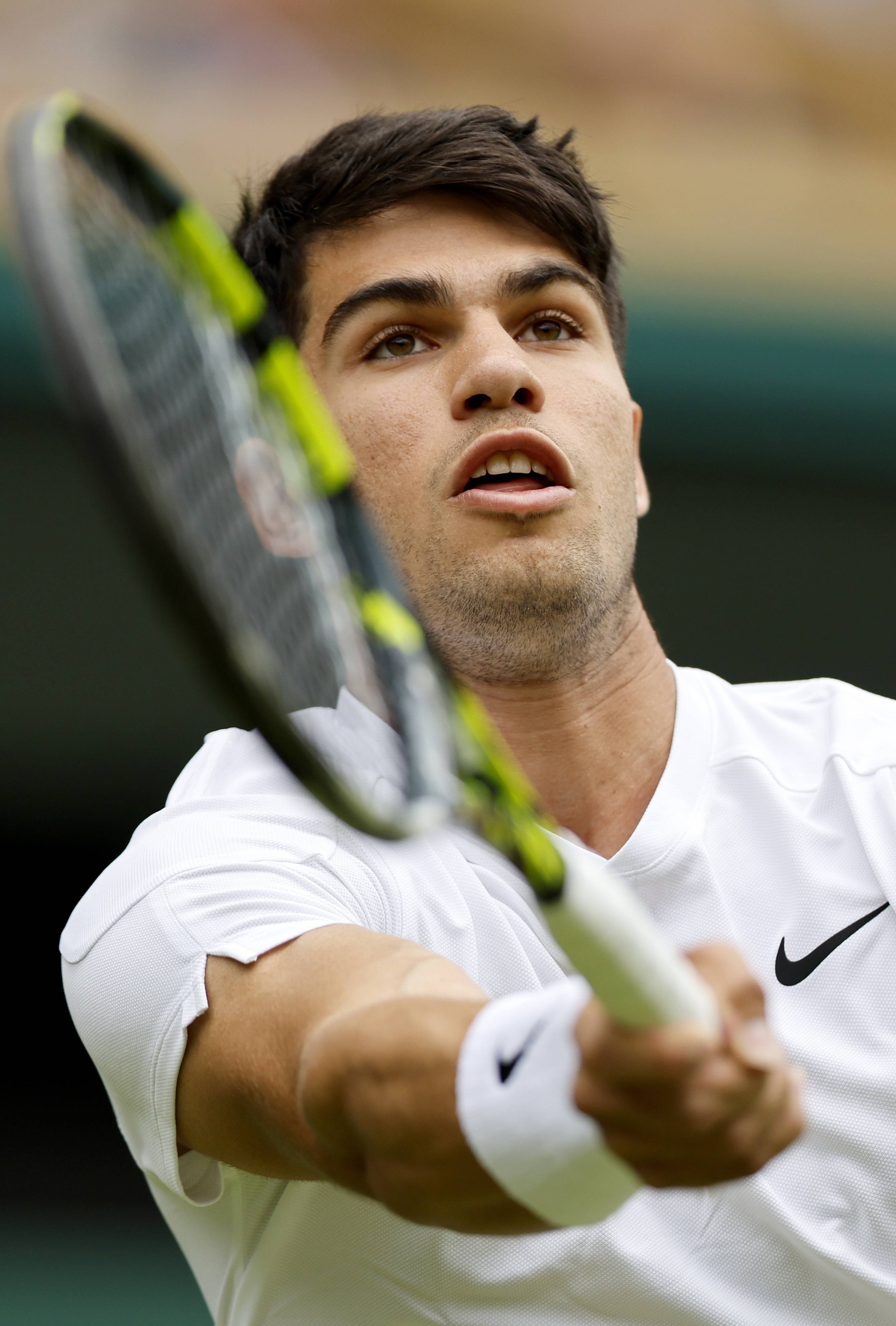 关于英国网球队爆冷澳大利亚网球队,阿尔卡拉斯惊艳世界的信息 关于英国网球队爆冷澳大利亚网球队,阿尔卡拉斯惊艳世界的信息